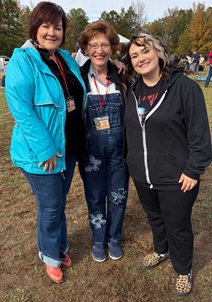 headliner Ruby Leigh (right) with festival president Wilba Thompson (center) and musician Pam Setser (left)
