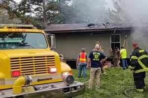 Early Morning Firefighters Respond To Two House Fire In Arkansas