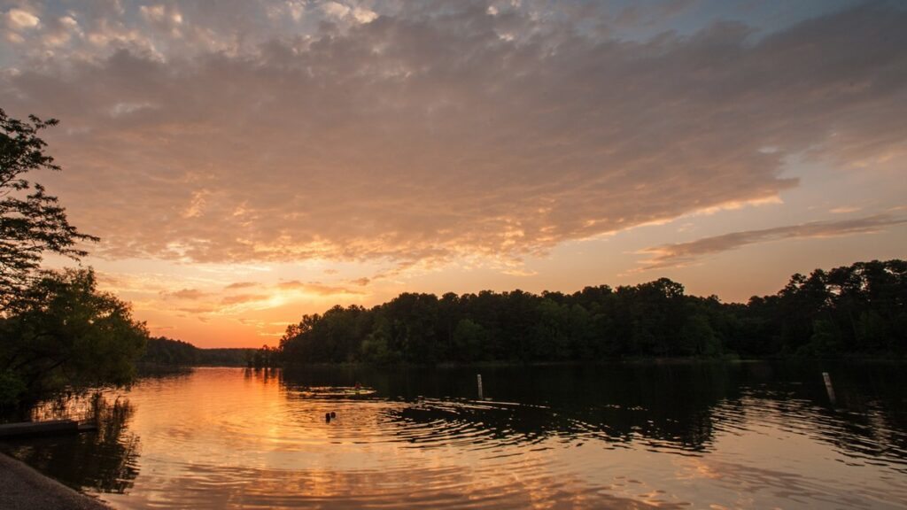 Sunset over DeGray Lake at DeGray Lake Resort State Park in Arkansas